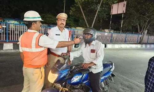 Andhra: शहर में सड़क दुर्घटनाओं में उल्लेखनीय गिरावट देखी गई