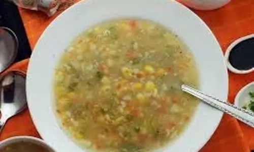 Recipe:   सर्दियों में वजन घटाने में मदद करेगा कॉर्न सूप