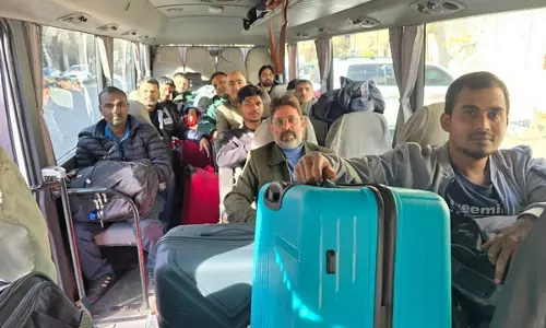 भारत ने Syria से 75 नागरिकों को निकाला भारत ने Syria से 75 नागरिकों को निकाला