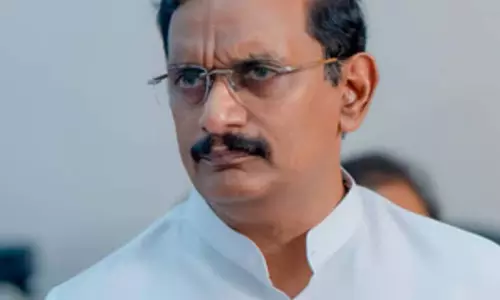 MP केसिनेनी शिवनाथ ने केंद्र से बुनियादी ढांचा परियोजनाओं में तेजी लाने का आग्रह किया