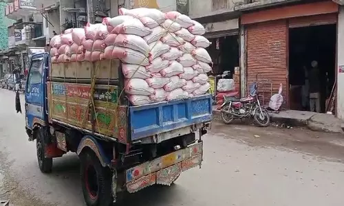 सड़क परियोजना 35 साल बाद भी अधूरी रहने से POJK के गांव फंसे