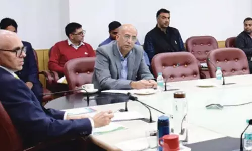समय सीमा का पालन करें: CM Omar