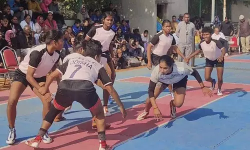 68वीं राष्ट्रीय स्तरीय कबड्डी प्रतियोगिता में Haryana का जलवा 68वीं राष्ट्रीय स्तरीय कबड्डी प्रतियोगिता में Haryana का जलवा