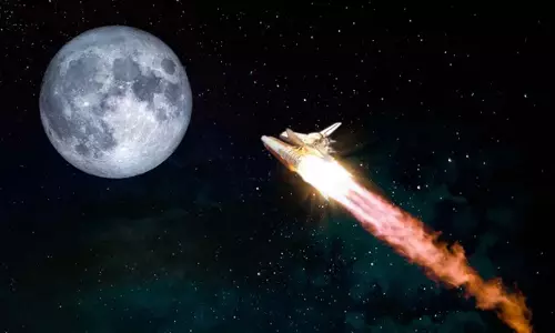 Science: चन्द्रमा तक यात्रा करने में कितना समय लगता है?
