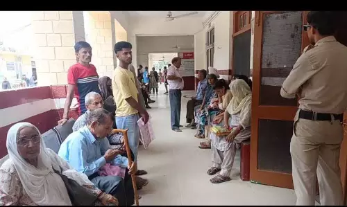 Nalagarh के सामुदायिक स्वास्थ्य केंद्र में पर्याप्त स्टाफ और सुविधाओं का अभाव