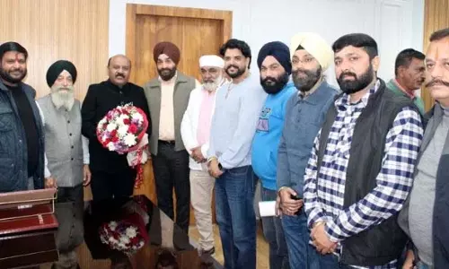 Jammu: परिवहन संघ का प्रतिनिधिमंडल उपमुख्यमंत्री से मिला, सुधार की मांग की