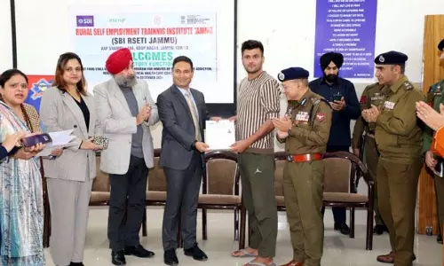 ADGP CID ​​ने “फास्ट फूड स्टॉल उद्यमी” प्रशिक्षण कार्यक्रम के समापन समारोह में भाग लिया