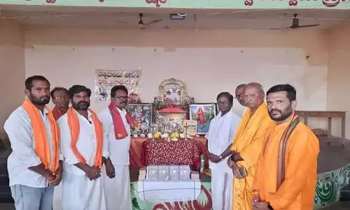Maldakal थिमप्पा स्वामी मंदिर में गीता जयंती समारोह का किया आयोजन