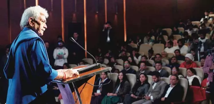 भारत नए आविष्कारों में वैश्विक नेताओं में से एक के रूप में उभरा है: LG Sinha भारत नए आविष्कारों में वैश्विक नेताओं में से एक के रूप में उभरा है: LG Sinha