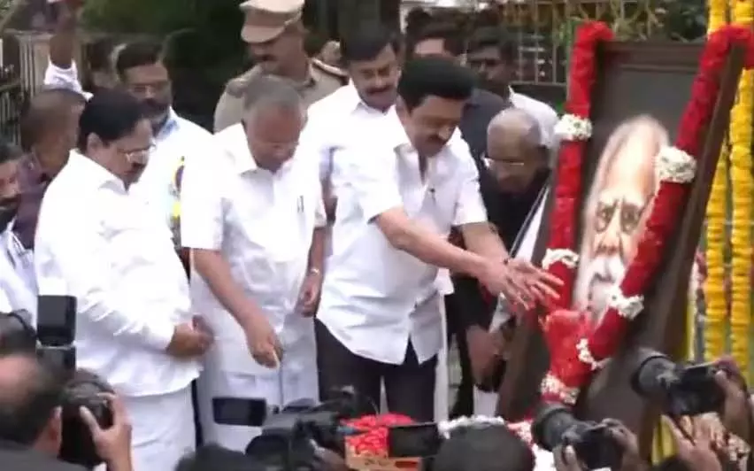 Kerala में पेरियार स्मारक और पुस्तकालय का उद्घाटन Kerala में पेरियार स्मारक और पुस्तकालय का उद्घाटन