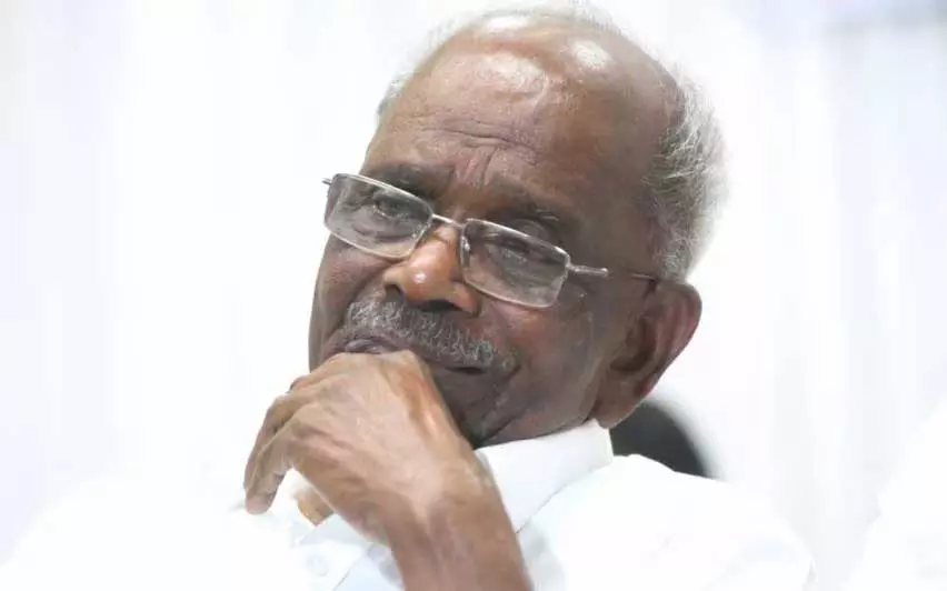 Kerala : गांधी की हत्या इसलिए हुई क्योंकि उन्होंने पलटवार नहीं किया Kerala : गांधी की हत्या इसलिए हुई क्योंकि उन्होंने पलटवार नहीं किया