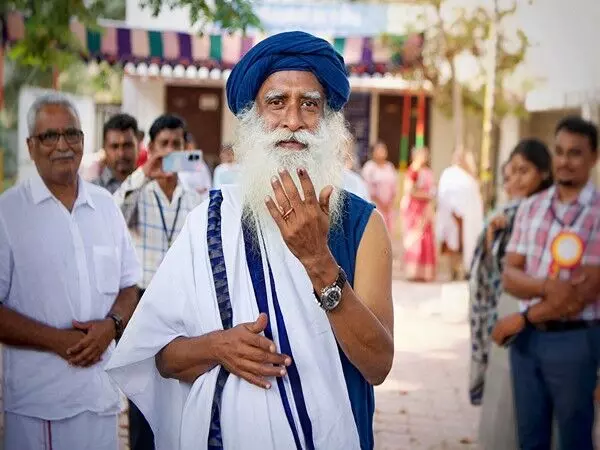 Sadhguru ने भारतीय संसद में व्यवधान पर अपनी प्रतिक्रिया देते हुए कहा- यह निराशाजनक