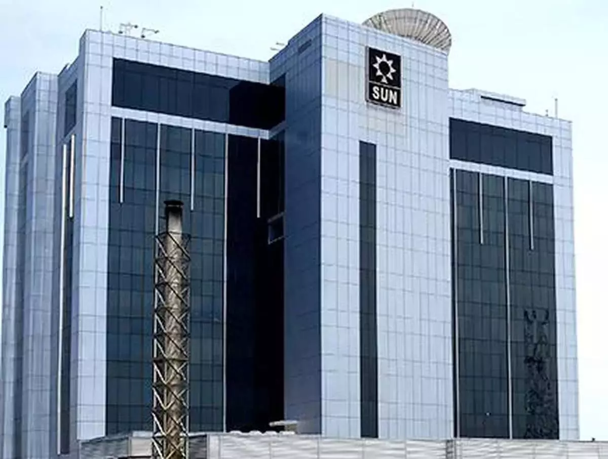 Sun TV Network शेयर की कीमत में -4.62% कम Sun TV Network शेयर की कीमत में -4.62% कम