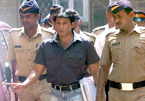 TADA कोर्ट ने कहा- अबू सलेम को 25 साल की सजा काटनी होगी TADA कोर्ट ने कहा- अबू सलेम को 25 साल की सजा काटनी होगी