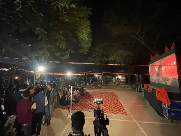 ABVP ने JNU में द साबरमती रिपोर्ट की स्क्रीनिंग के दौरान पथराव का लगाया आरोप ABVP ने JNU में द साबरमती रिपोर्ट की स्क्रीनिंग के दौरान पथराव का लगाया आरोप