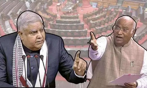 सरकार के प्रवक्ता के रूप में काम कर रहे हैं व्यवधानकर्ता: Kharge on Dhankhar सरकार के प्रवक्ता के रूप में काम कर रहे हैं व्यवधानकर्ता: Kharge on Dhankhar