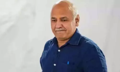 सिसोदिया सप्ताह में दो बार पुलिस के समक्ष पेश नहीं होंगे: Supreme Court सिसोदिया सप्ताह में दो बार पुलिस के समक्ष पेश नहीं होंगे: Supreme Court