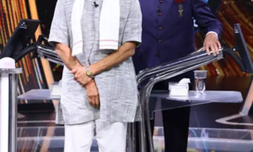 कौन बनेगा करोड़पति 16 के सेट पर नाना पाटेकर को आई माधुरी दीक्षित की याद