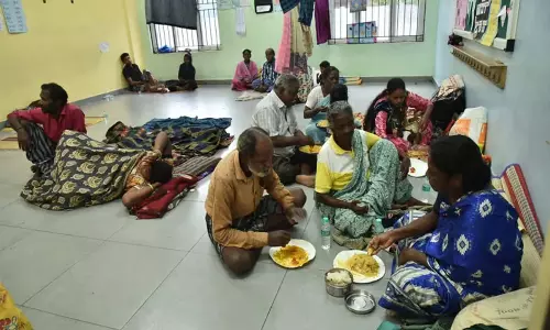 Tamil Nadu: तमिलनाडु के मयिलादुथुराई में राहत शिविर खोले गए