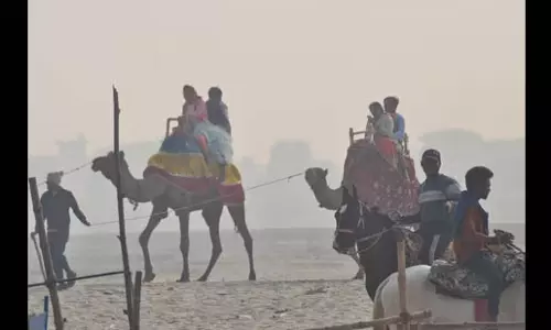UP, में सर्दी का कहर जारी, अयोध्या में पारा 4 डिग्री पहुंचा UP, में सर्दी का कहर जारी, अयोध्या में पारा 4 डिग्री पहुंचा