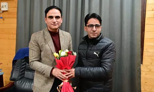 J&K: काजी इरफान ने आरटीओ कश्मीर का कार्यभार संभाला
