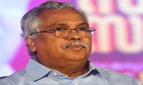 Kollam: आर्य को मेयर बनाना मूर्खतापूर्ण कदम था, संदीप को कॉमरेड बनाना