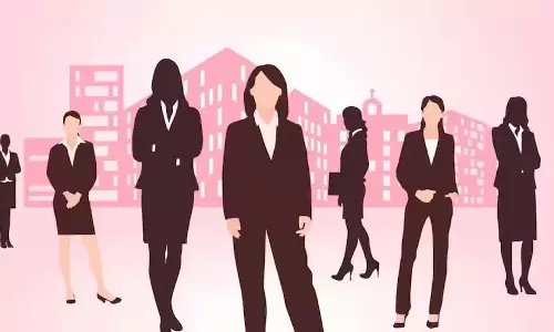 भारत में 73151 स्टार्टअप्स में अब कम से कम एक महिला निदेशक हैं: Government