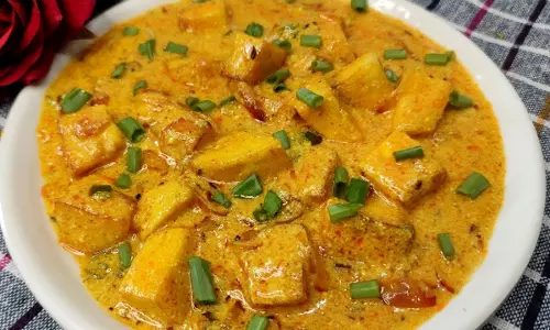 Dinner में ट्राई करें दही-पनीर की सब्जी बढ़ जाएगा ज़ायका Dinner में ट्राई करें दही-पनीर की सब्जी बढ़ जाएगा ज़ायका