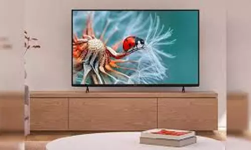 15,000 से भी कम कीमत में मिल रहे 43 इंच वाले ये धांसू स्मार्ट TV