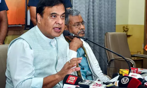 Bangladeshi अप्रवासी, आधार पर असम सरकार की कैबिनेट में बड़ा फैसला