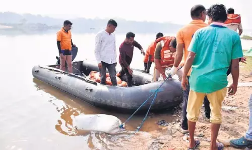 Odisha: बलात्कार के आरोपी ने जमानत की शर्त तोड़कर पीड़िता की हत्या की Odisha: बलात्कार के आरोपी ने जमानत की शर्त तोड़कर पीड़िता की हत्या की