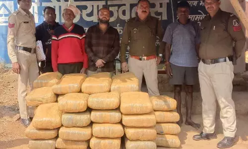 34 लाख का गांजा जब्त, एक्सीडेंट हुए महेन्द्रा वाहन में मिला