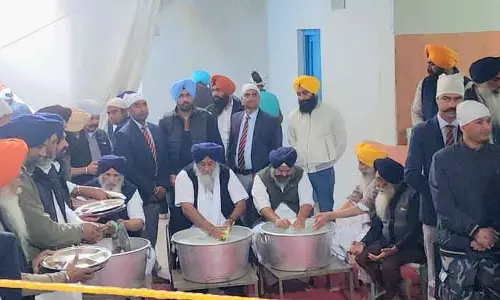 Sukhbir Badal ने 10 दिन की धार्मिक सजा पूरी की Sukhbir Badal ने 10 दिन की धार्मिक सजा पूरी की