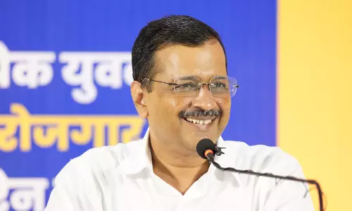 दिल्ली सरकार ने हर महीने 1000 रुपये देने का प्रस्ताव पास किया, महिलाओं को बड़ी सौगात