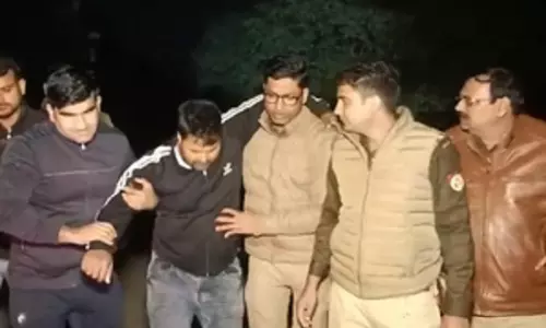 Noida:  मुठभेड़ में 25-25 हजार के दो इनामी बदमाश गिरफ्तार