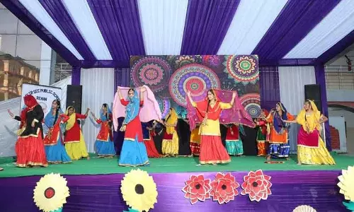 Rehan school में वार्षिकोत्सव पर संगीत, नृत्य और नाटक का आयोजन Rehan school में वार्षिकोत्सव पर संगीत, नृत्य और नाटक का आयोजन