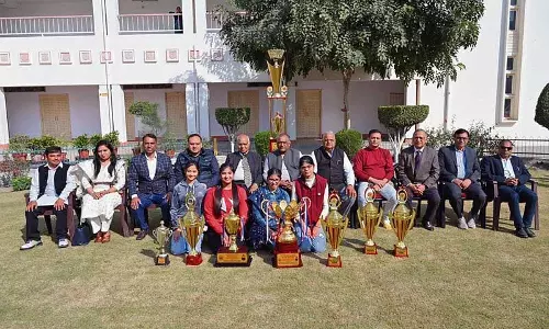 Haryana : कैथल कॉलेज ने विद्यार्थियों का सम्मान किया Haryana : कैथल कॉलेज ने विद्यार्थियों का सम्मान किया