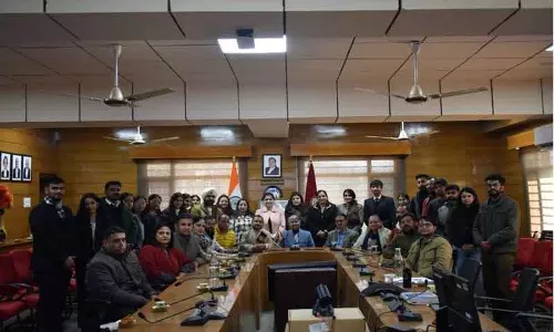Himachal: अंतर्राष्ट्रीय मानवाधिकार दिवस पर विधि विश्वविद्यालय में विशेष व्याख्यान का आयोजन