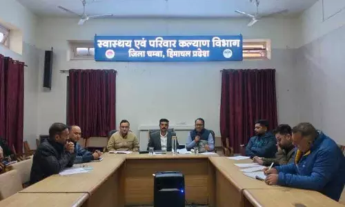 CMO ने स्वास्थ्य विभाग की योजनाओं की व्यापक पहुंच की आवश्यकता पर बल दिया