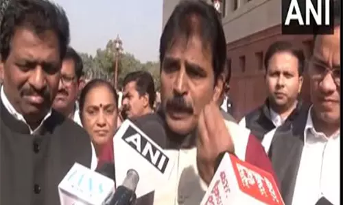 अडानी मुद्दे से ध्यान भटकाने के लिए सत्ता पक्ष झूठे आरोप लगा रहा है: KC Venugopal अडानी मुद्दे से ध्यान भटकाने के लिए सत्ता पक्ष झूठे आरोप लगा रहा है: KC Venugopal