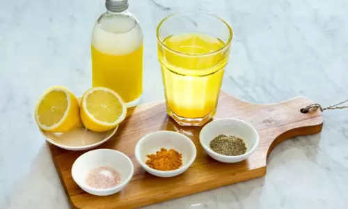 सुबह खाली पेट हल्दी का जूस पिये