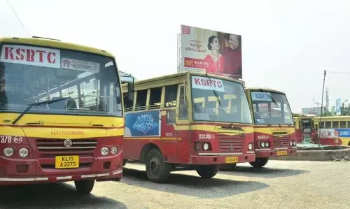 KSRTC साधारण बसों में वीडियो स्क्रीन पर सेवा समय प्रदर्शित करेगा KSRTC साधारण बसों में वीडियो स्क्रीन पर सेवा समय प्रदर्शित करेगा