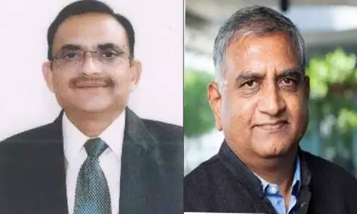 NALSAR ने डॉ. टीवीएसएन प्रसाद, डॉ. सीतारामन को वरिष्ठ प्रोफेसर नियुक्त किया NALSAR ने डॉ. टीवीएसएन प्रसाद, डॉ. सीतारामन को वरिष्ठ प्रोफेसर नियुक्त किया