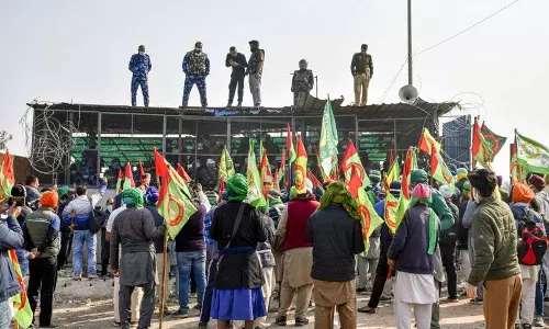 Punjab: विदेशों में रह रहे भारतीय किसान आंदोलन के लिए समर्थन जुटा रहे Punjab: विदेशों में रह रहे भारतीय किसान आंदोलन के लिए समर्थन जुटा रहे