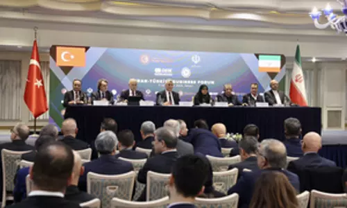 Iran, Turkey ने द्विपक्षीय व्यापार को 30 बिलियन अमरीकी डॉलर तक बढ़ाने का लक्ष्य रखा