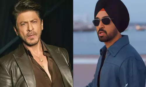 Diljit Dosanjh ने शाहरुख के साथ पहली बार डॉन नाम से फिल्म बनाने की घोषणा की Diljit Dosanjh ने शाहरुख के साथ पहली बार डॉन नाम से फिल्म बनाने की घोषणा की
