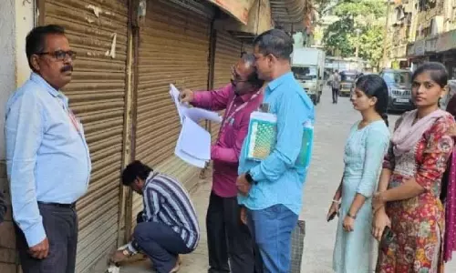Maharashtra: कल्याण पूर्व में बकाएदारों की संपत्ति कुर्क करना Maharashtra: कल्याण पूर्व में बकाएदारों की संपत्ति कुर्क करना