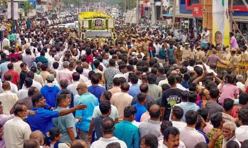 Former CM S M Krishna का राजकीय सम्मान के साथ अंतिम संस्कार किया Former CM S M Krishna का राजकीय सम्मान के साथ अंतिम संस्कार किया