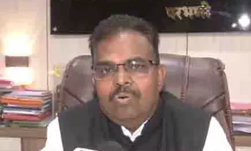 पुलिस के पास CCTV फुटेज और वीडियो सहित कई सबूत हैं: परभणी डीएम गावड़े ने हिंसा पर कहा पुलिस के पास CCTV फुटेज और वीडियो सहित कई सबूत हैं: परभणी डीएम गावड़े ने हिंसा पर कहा