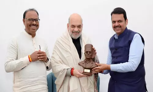 CM फड़णवीस ने दिल्ली में गृह मंत्री अमित शाह, केंद्रीय मंत्री JP नड्डा और नितिन गडकरी से मुलाकात की